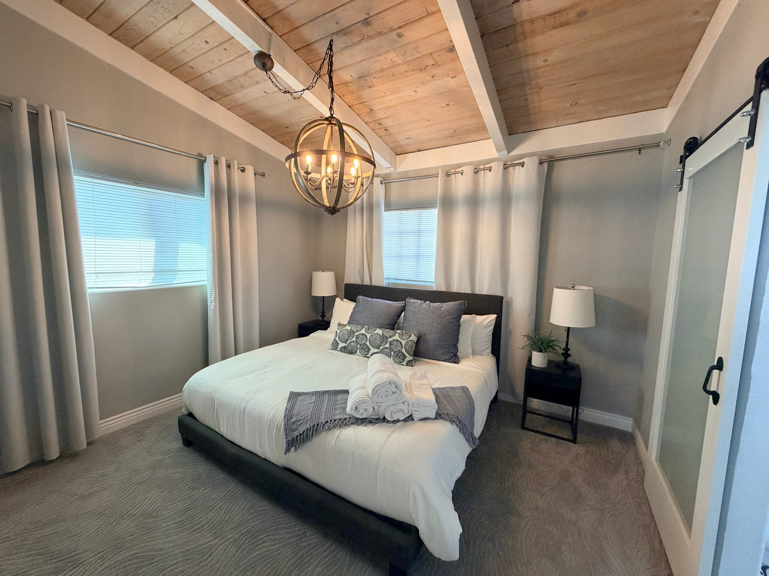 Upstairs King Room